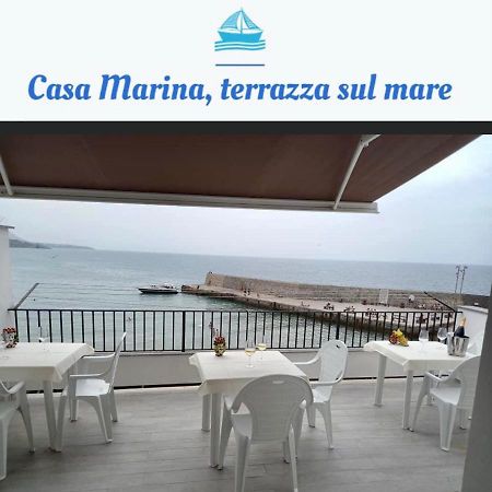مبيت وإفطار تْشيفالو Casa Marina, La Terrazza Sul Mare المظهر الخارجي الصورة