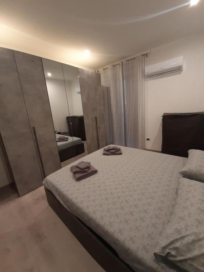 مبيت وإفطار تْشيفالو Casa Marina, La Terrazza Sul Mare المظهر الخارجي الصورة